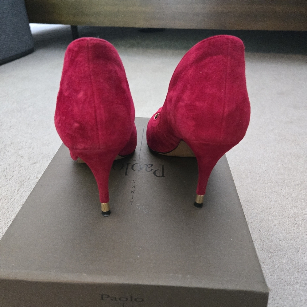 Gorgeous Red Suede Heels - Picture 4 of 5